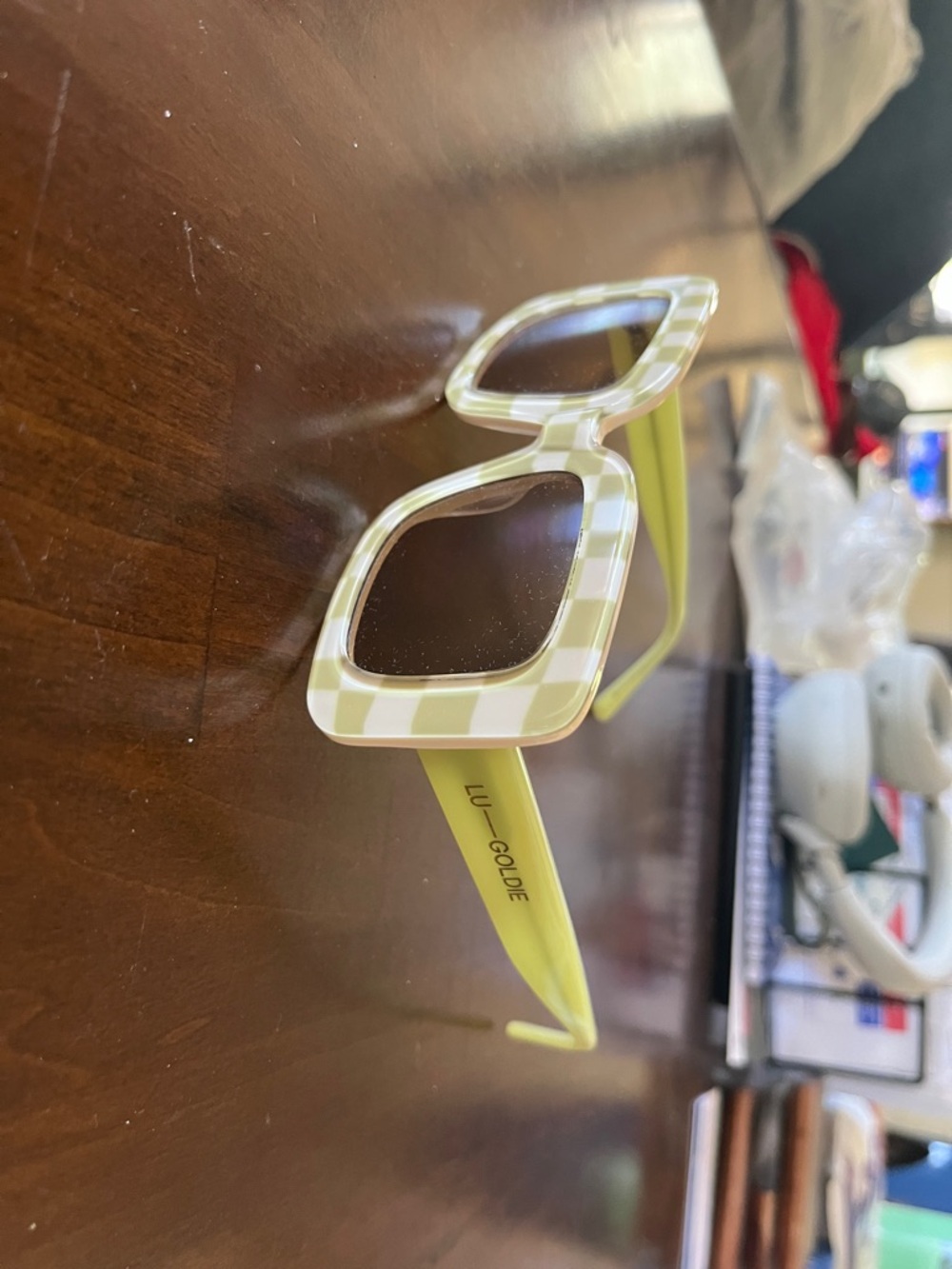 LU-GOLDIE Green Plaid Oversized Square Sunglasses